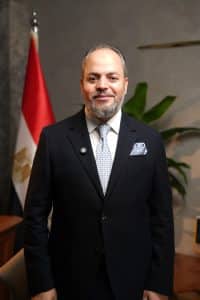 أ.د. كريم صبري أستاذ جراحات السمنة بجامعة عين شمس